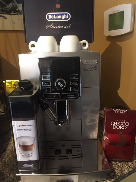 DeLonghi Magnifica S Cappuccino - ECAM 25462S (Store Demo) – La Strada