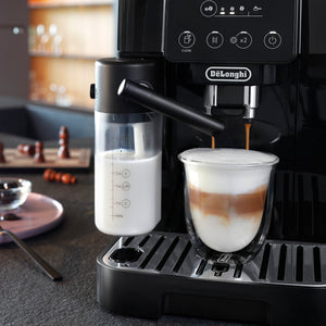 NEW Magnifica Start with LatteCrema System Black ECAM22080B